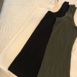 3 tank top bundle